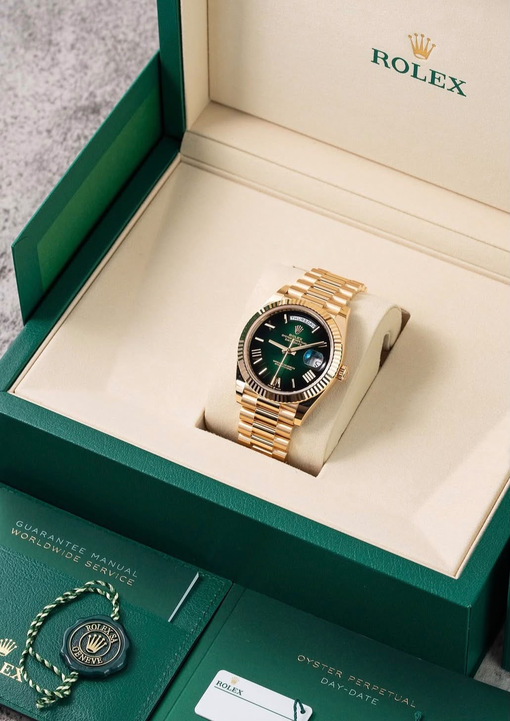 Role_x Day Date Oyster Yellow Gold Stainless Steel Wrist Watch